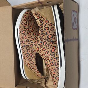 Twisted X Women's Leather Leopard Print Slip-On Kicks - 7.5